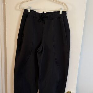 Lululemon mixed media barrel pants